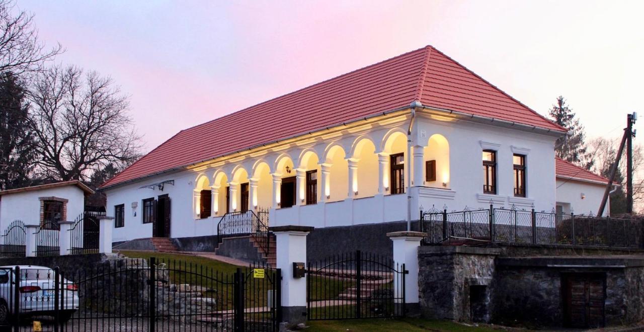 Hotel Antik Vendeghaz Nagyvisnyó Exteriér fotografie