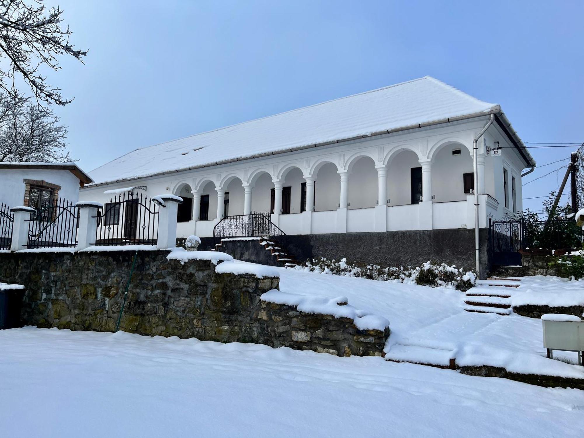 Hotel Antik Vendeghaz Nagyvisnyó Exteriér fotografie