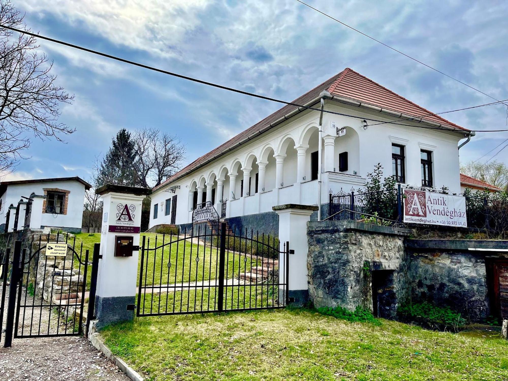 Hotel Antik Vendeghaz Nagyvisnyó Exteriér fotografie